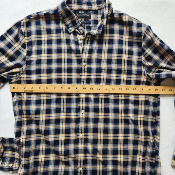 Banana Republic Men's Plaid Untucked Fit Shirt Navy Yellow Checkered Casual - Picture 8 of 8
